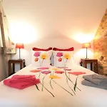 Holiday home Domaine De Charme Avec Jardin & Riviere Le Vast