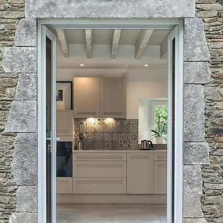 Au Fil De L'eau 펜션 *