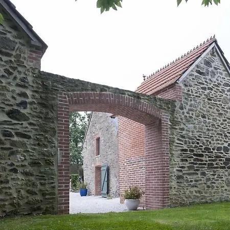 Domaine De Charme Avec Jardin & Riviere * Le Vast