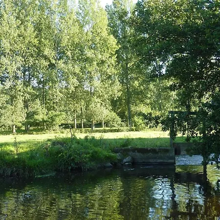 펜션 Au Fil De L'eau